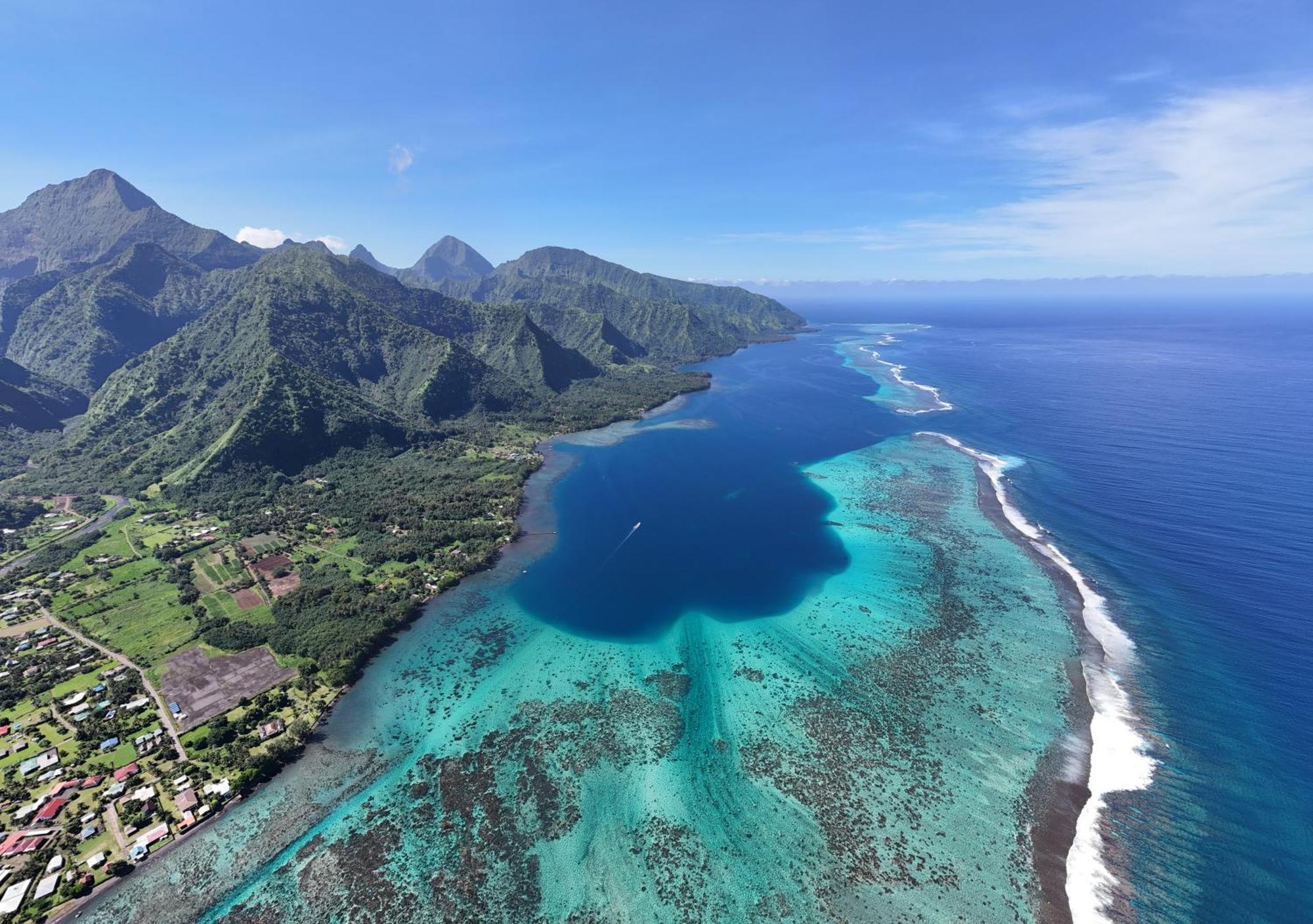 Hava'E Lodge Teahupoo Екстер'єр фото